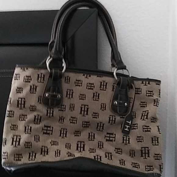 Purse - Picture 2 of 3